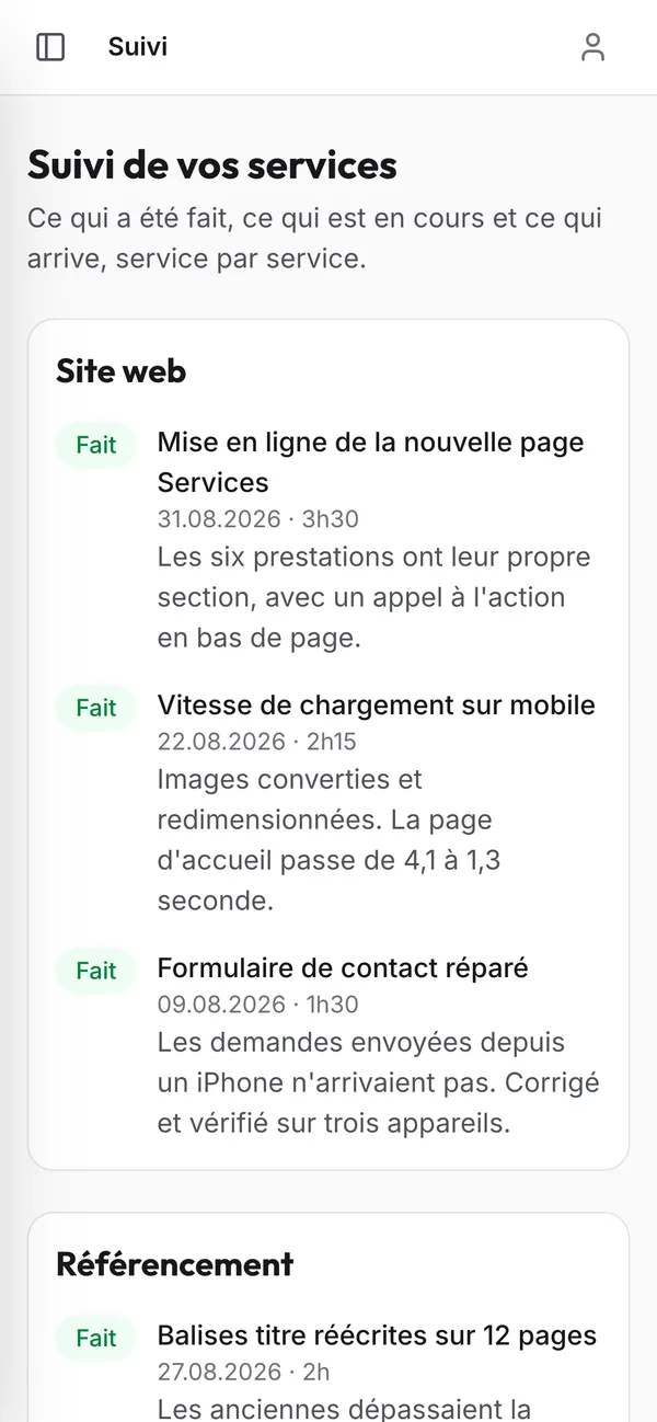 Page Suivi de l’espace client sur téléphone : travaux marqués Fait, avec date, temps passé et une phrase d’explication